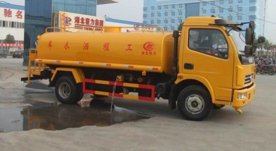 東風(fēng)多利卡<a href=http://jzdaj.com/ssc target=_blank class=infotextkey>灑水車</a>
